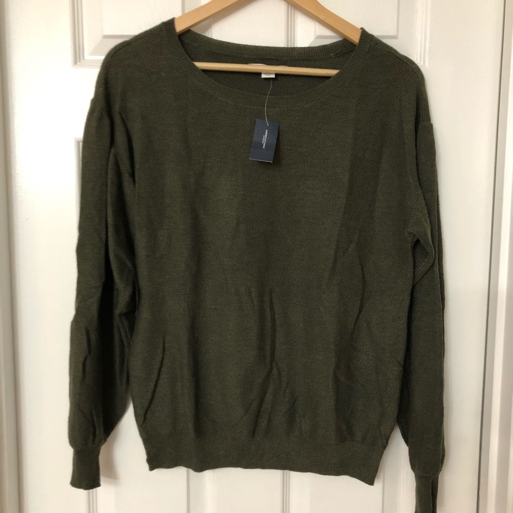 NWT American Eagle Olive Bishop Sleeve Sweater